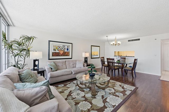 4750 S Ocean Boulevard 512, Highland Beach, FL 33487