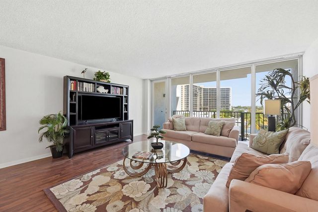 4750 S Ocean Boulevard 512, Highland Beach, FL 33487