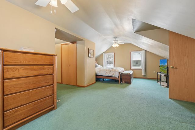 687 Tuscarora Avenue, Saint Paul, MN 55102