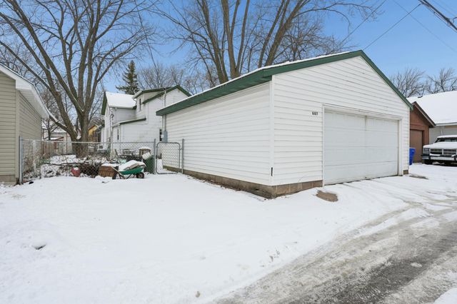 687 Tuscarora Avenue, Saint Paul, MN 55102