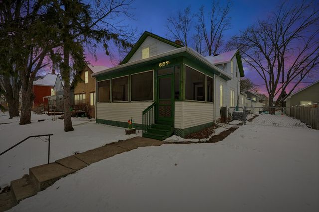 687 Tuscarora Avenue, Saint Paul, MN 55102