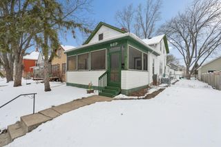 687 Tuscarora Avenue, Saint Paul, MN 55102