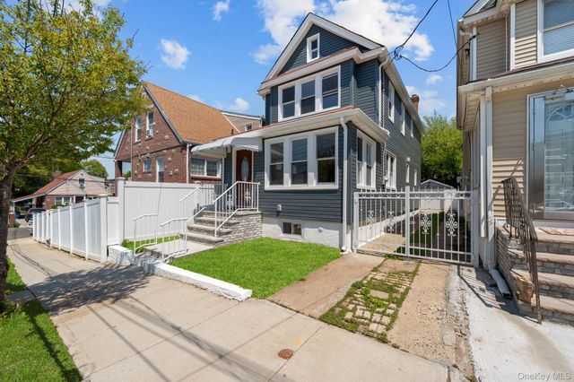 11633 192nd Street, Saint Albans, NY 11412