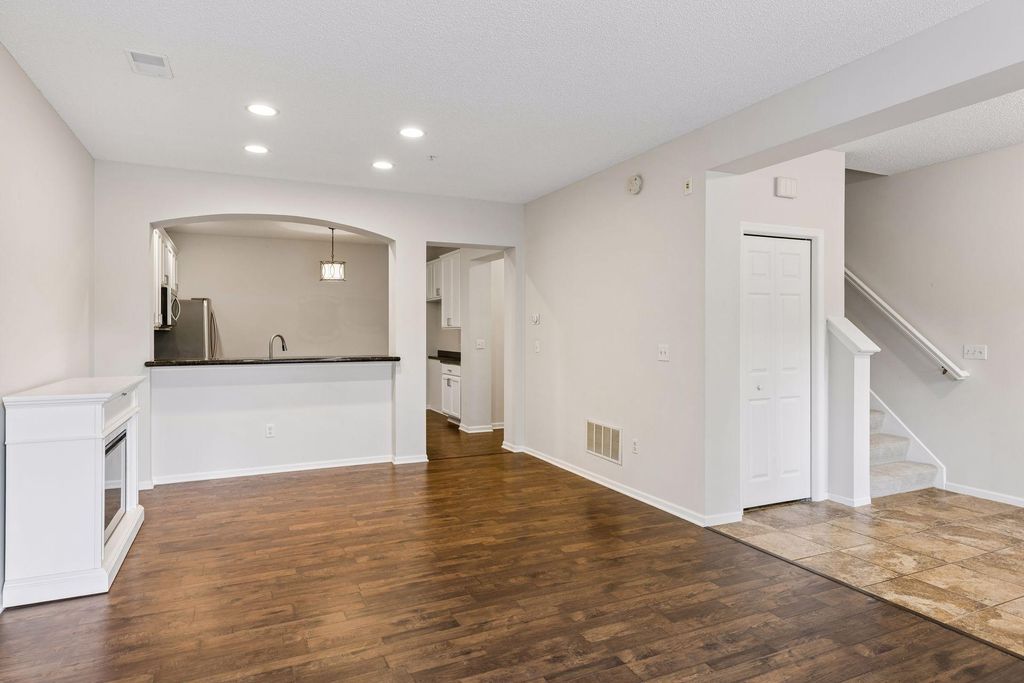 6090 W 16th Street 913, Saint Louis Park, MN 55416 — photo 4