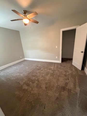16 Magnolia Ave 12, Gloucester, MA 01930