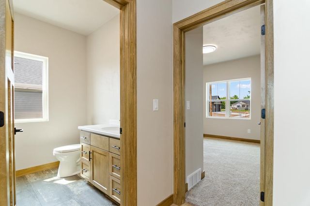 N3954 WETTERING WAY, Kaukauna, WI 54130