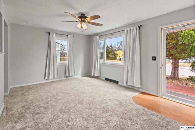 914 Pine Street, Council Bluffs, IA 51501