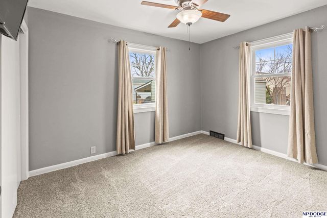 914 Pine Street, Council Bluffs, IA 51501