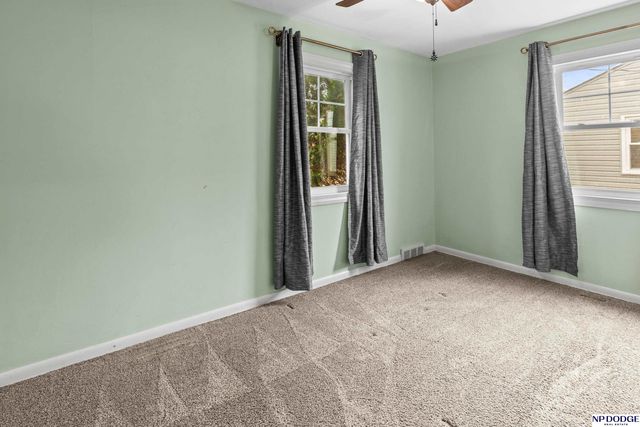 914 Pine Street, Council Bluffs, IA 51501