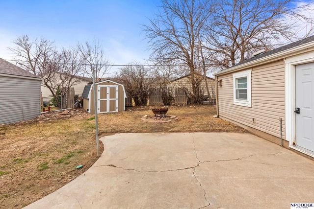 914 Pine Street, Council Bluffs, IA 51501