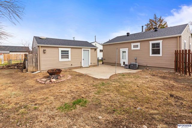 914 Pine Street, Council Bluffs, IA 51501