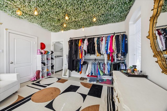 2207 Austin Street, Houston, TX 77002