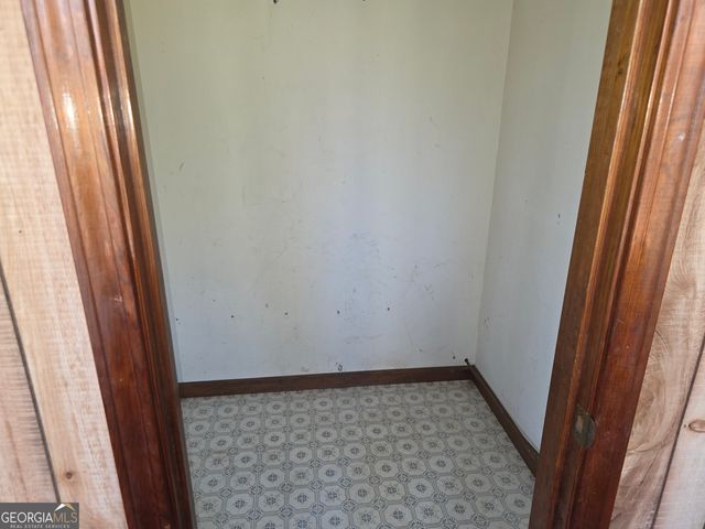 352 Johnson Street, Tallapoosa, GA 30176