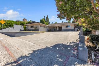 1206 43rd Ave, Sacramento, CA 95822