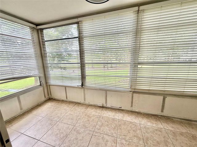 8301 Sands Point Blvd S202, Tamarac, FL 33321