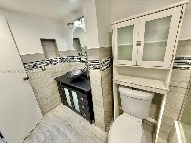 8301 Sands Point Blvd S202, Tamarac, FL 33321