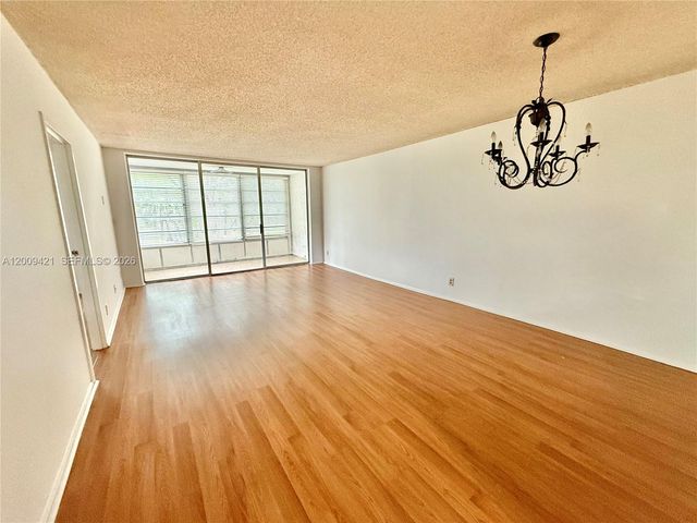 8301 Sands Point Blvd S202, Tamarac, FL 33321