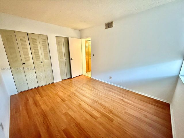 8301 Sands Point Blvd S202, Tamarac, FL 33321