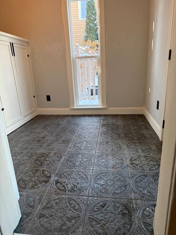 57 Dale Street N, Saint Paul, MN 55102