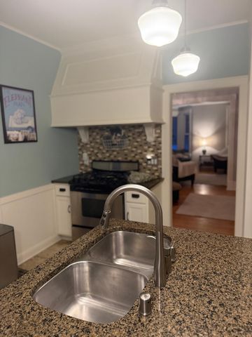 57 Dale Street N, Saint Paul, MN 55102