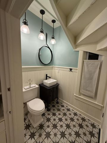 57 Dale Street N, Saint Paul, MN 55102