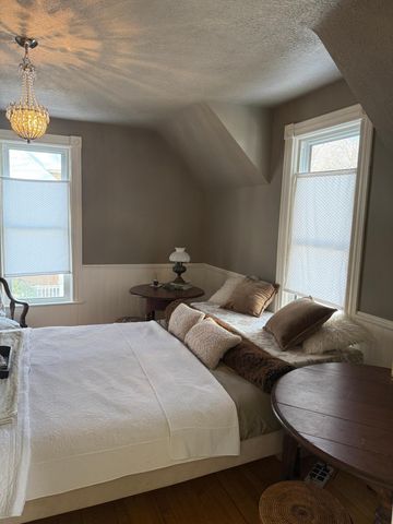 57 Dale Street N, Saint Paul, MN 55102