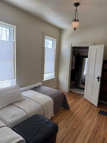 57 Dale Street N, Saint Paul, MN 55102