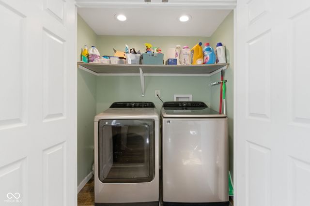 4562 W Division Road, Morgantown, IN 46160