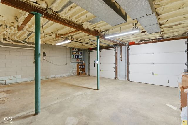 4562 W Division Road, Morgantown, IN 46160