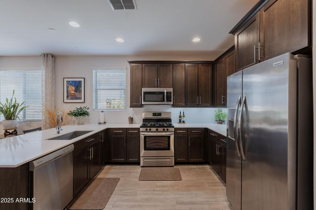 17219 W La Luz Road, Surprise, AZ 85387