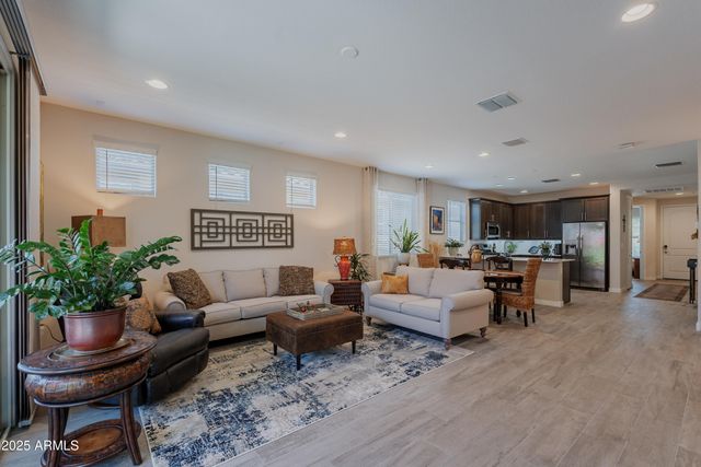 17219 W La Luz Road, Surprise, AZ 85387