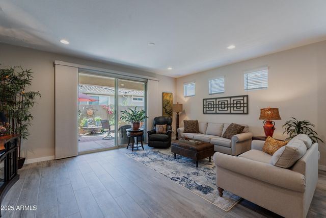 17219 W La Luz Road, Surprise, AZ 85387