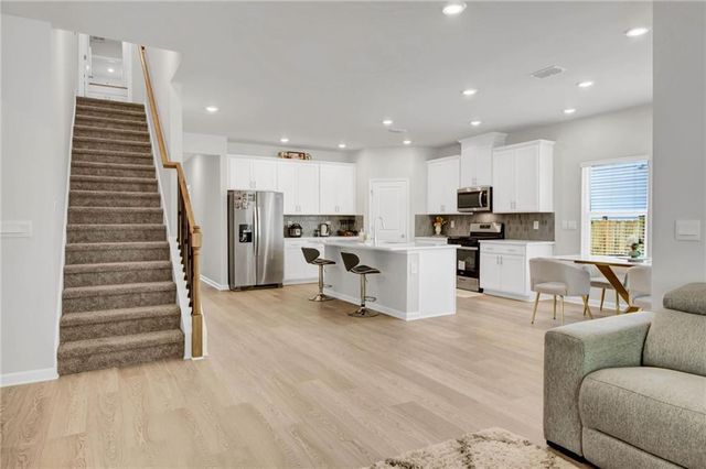 330 Denali Butte Terrace, Canton, GA 30114