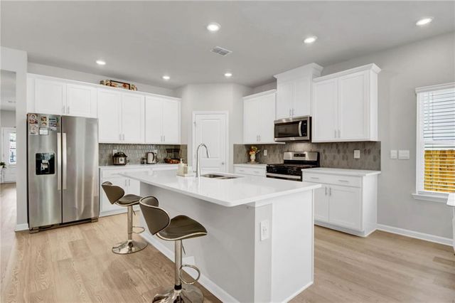 330 Denali Butte Terrace, Canton, GA 30114
