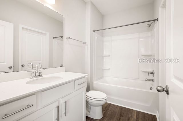 9 Whispering Oaks Cir, Okatie, SC 29909