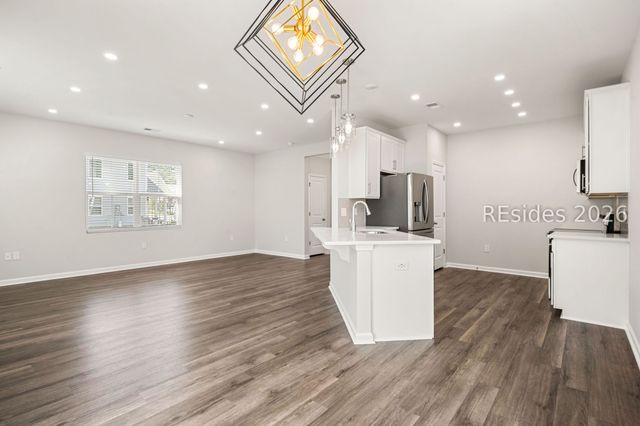 9 Whispering Oaks Cir, Okatie, SC 29909