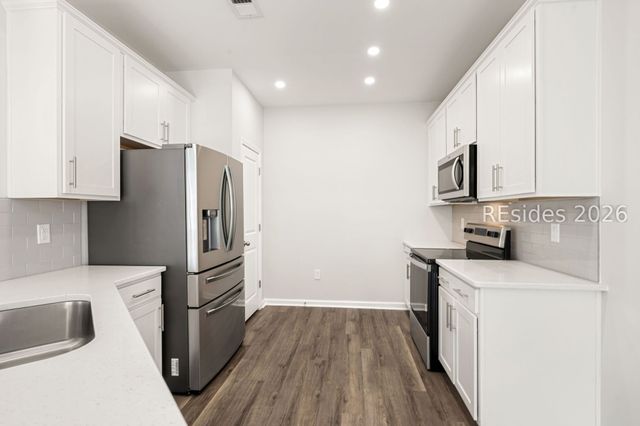 9 Whispering Oaks Cir, Okatie, SC 29909