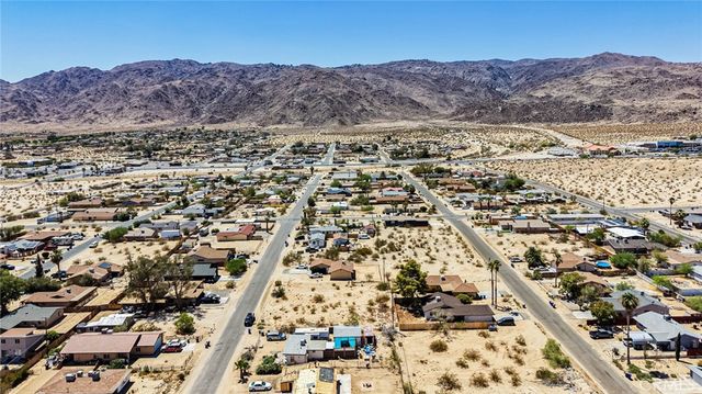 6246 Cahuilla Avenue, 29 Palms, CA 92277