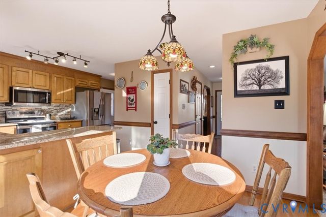 2604 Brookforest Ter, Chesterfield, VA 23112