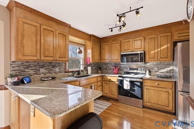 2604 Brookforest Ter, Chesterfield, VA 23112