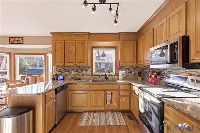 2604 Brookforest Ter, Chesterfield, VA 23112