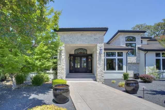 2571 Highland Hills Dr, El Dorado Hills, CA 95762