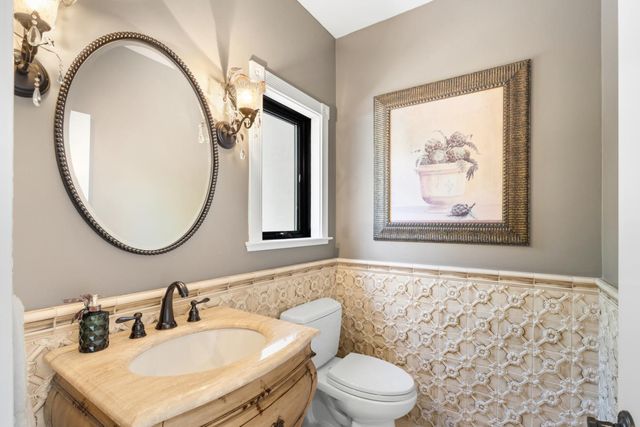 2571 Highland Hills Dr, El Dorado Hills, CA 95762