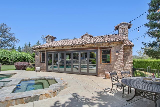 2571 Highland Hills Dr, El Dorado Hills, CA 95762