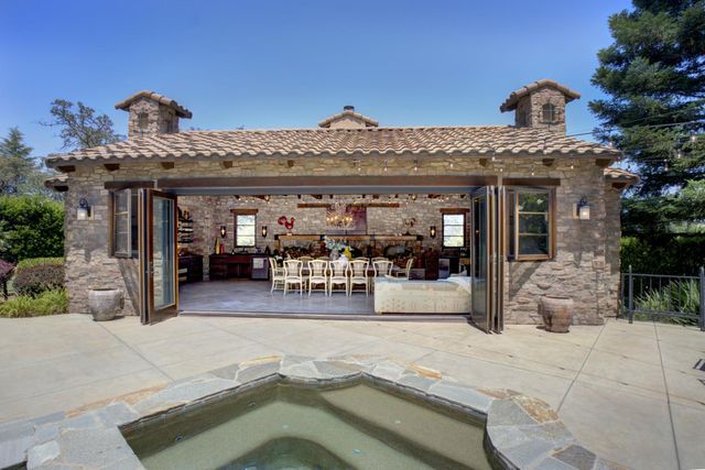 2571 Highland Hills Dr, El Dorado Hills, CA 95762