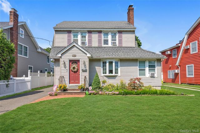 145 Raymond Street, Rockville Centre, NY 11570