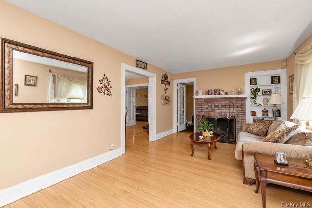 145 Raymond Street, Rockville Centre, NY 11570