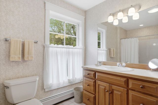 27 Orchard Lane, Alton, NH 03809