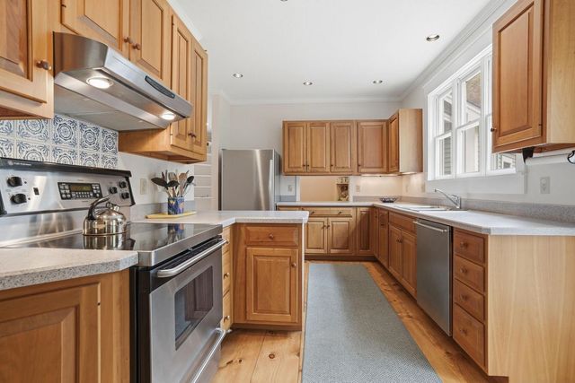 27 Orchard Lane, Alton, NH 03809