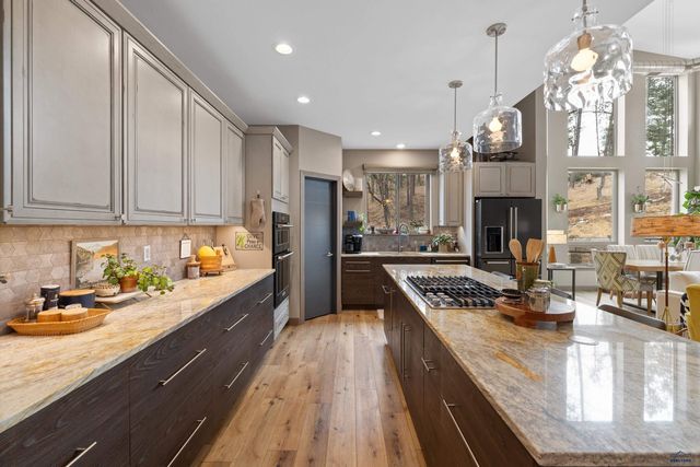 23645 WILDERNESS CANYON RD, Rapid City, SD 57702